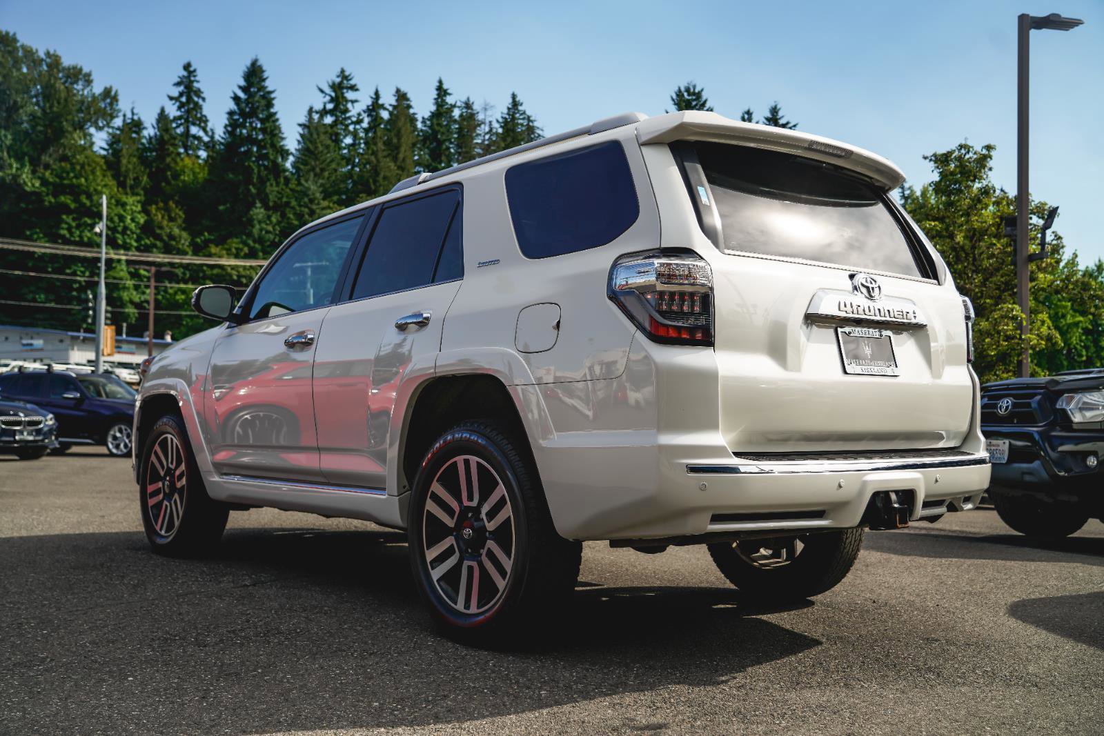 2023 Toyota 4Runner Limited photo 11