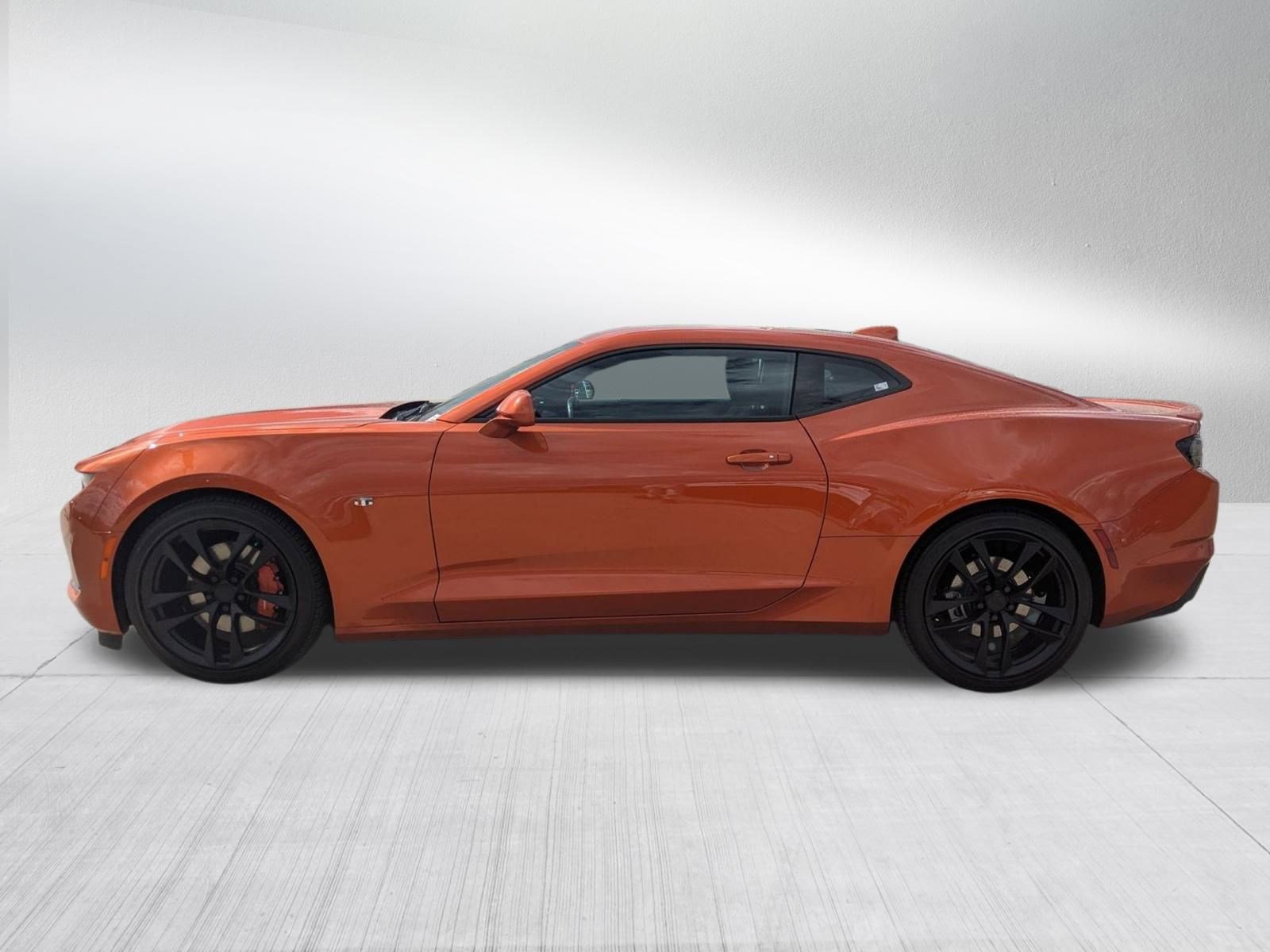 2023 Chevrolet Camaro 2LT photo 2