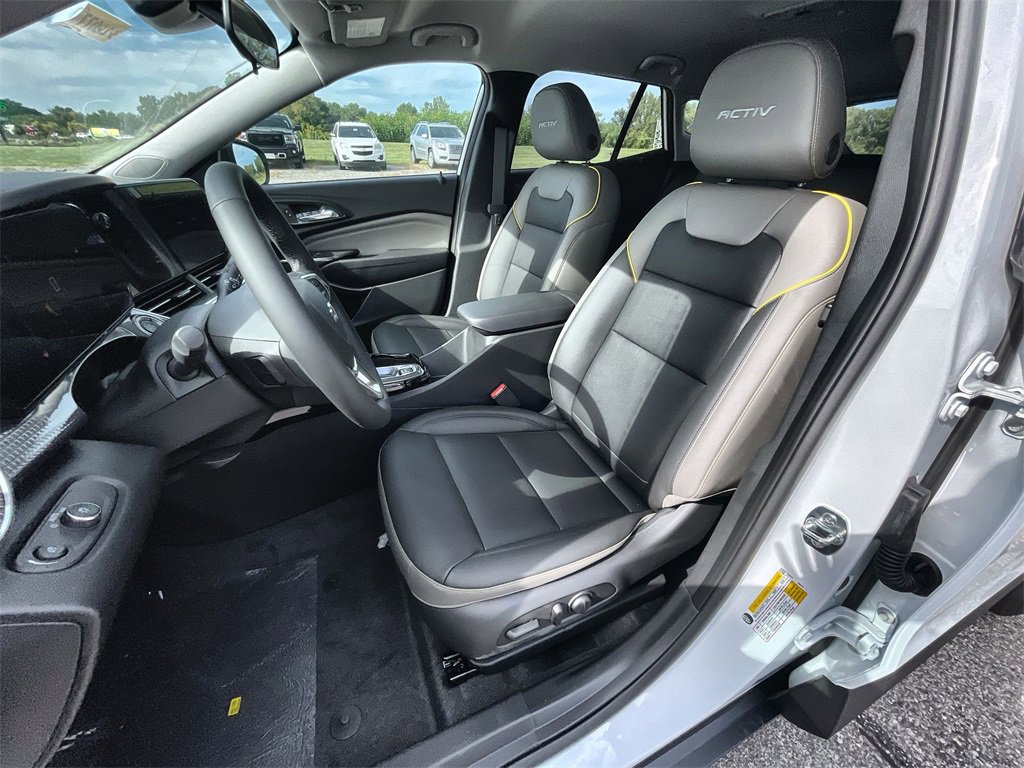 2026 Chevrolet Trax ACTIV photo 13