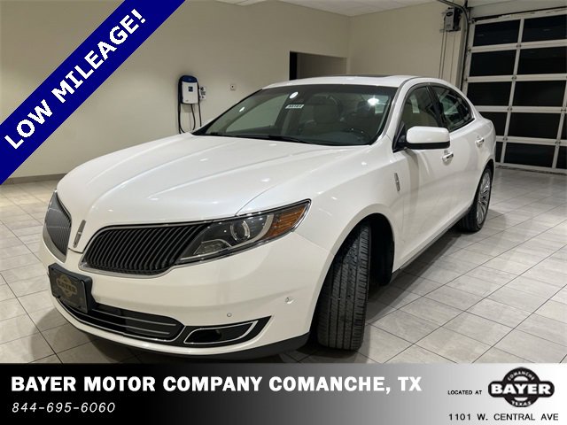 2015 Lincoln MKS Base's photo