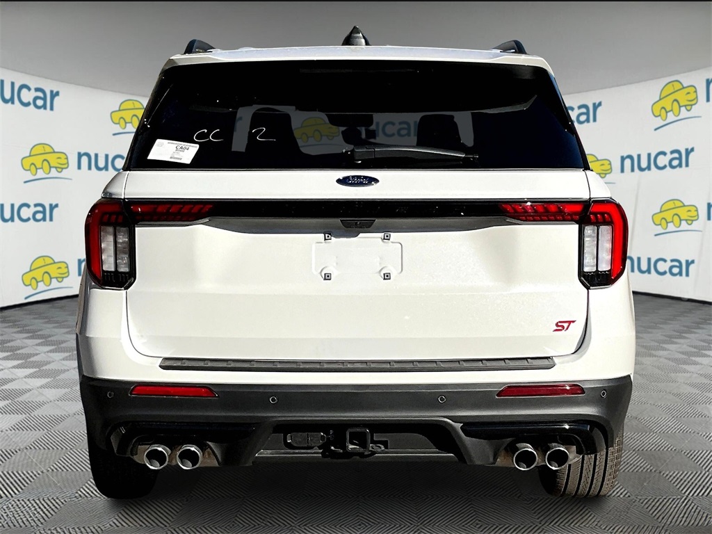 2026 Ford Explorer ST photo 3