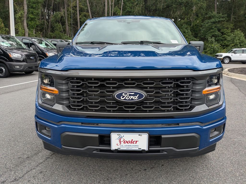 2025 Ford F-150 STX photo 9