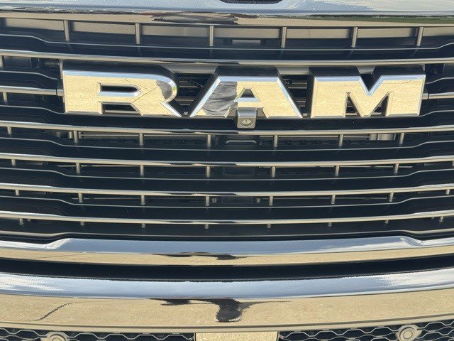 2026 Ram 1500 Laramie photo 33