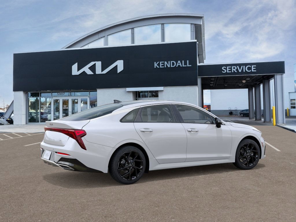 2026 Kia K5 GT-Line photo 5