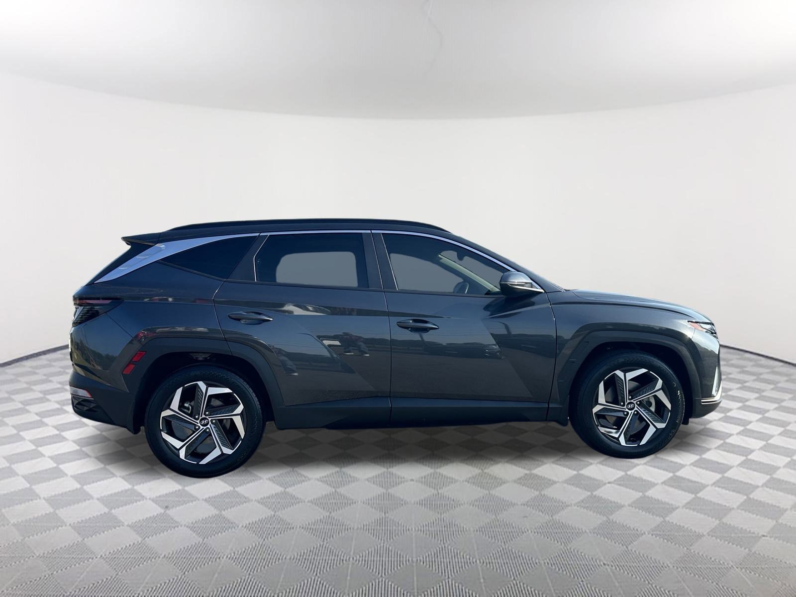 2023 Hyundai Tucson SEL Convenience photo 4