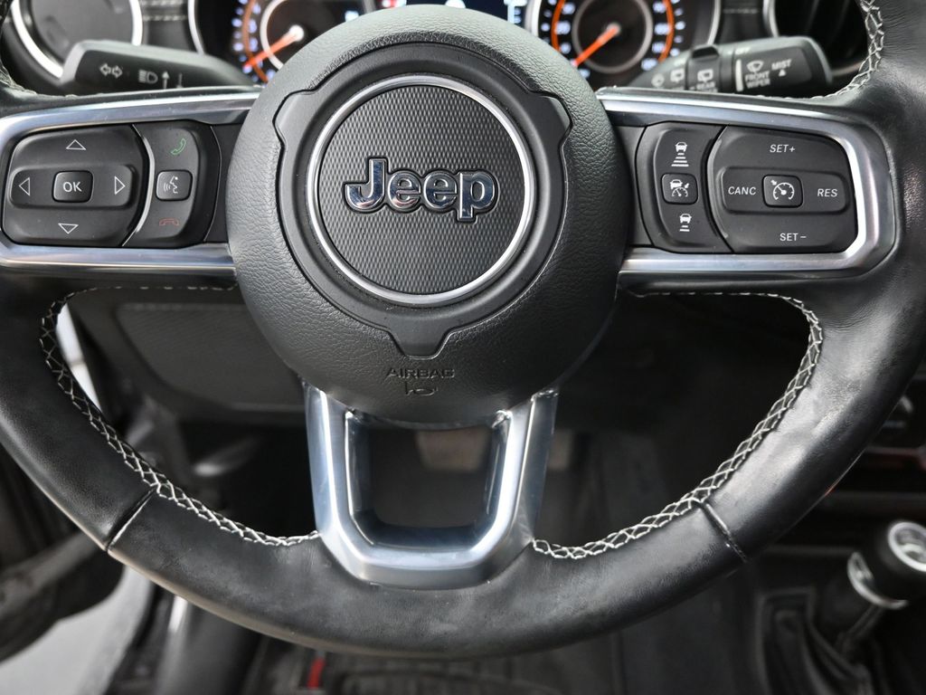 2021 Jeep Wrangler Unlimited Sahara photo 12