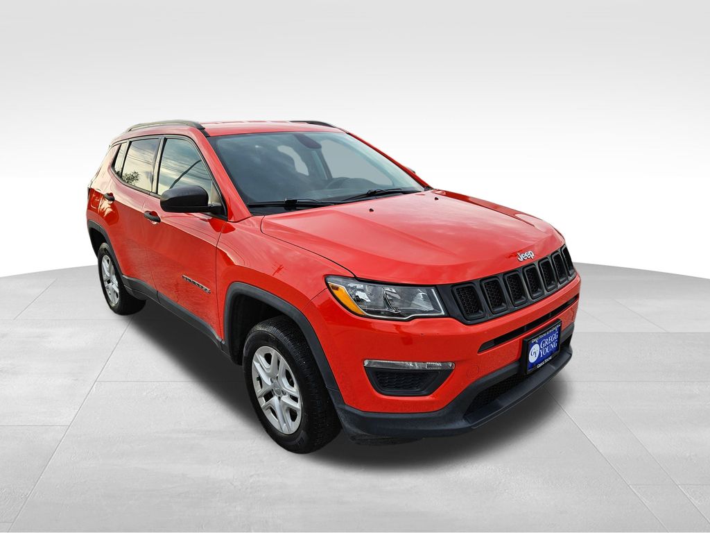 2018 Jeep Compass Sport photo 2