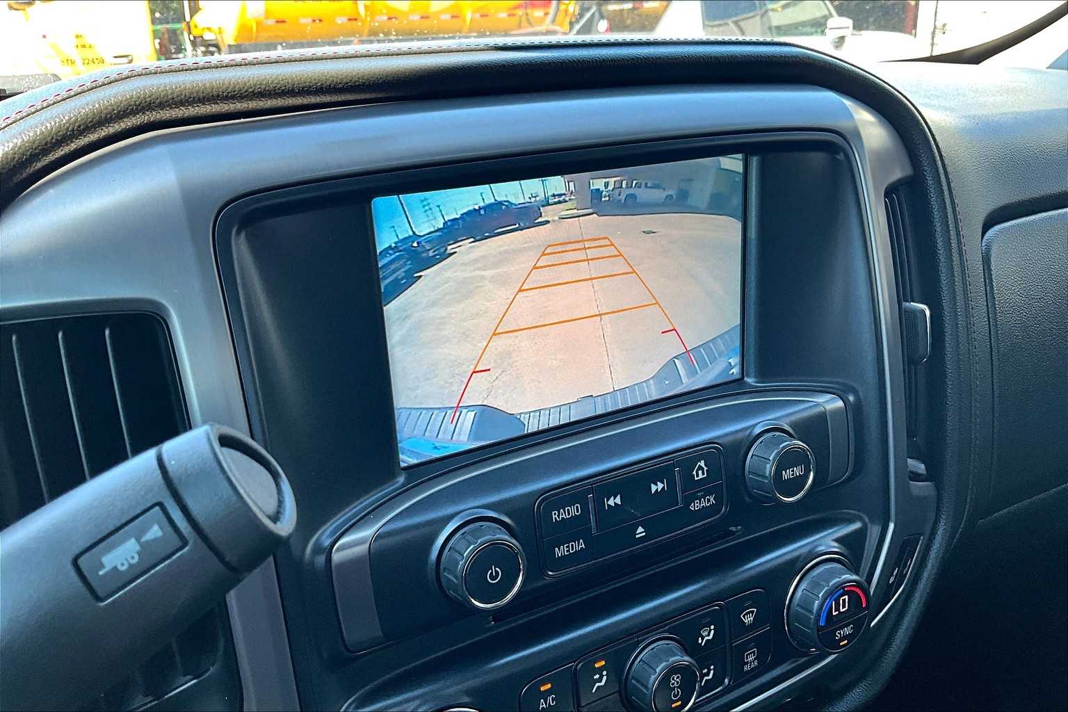 2017 Gmc Sierra 1500 SLT photo 26