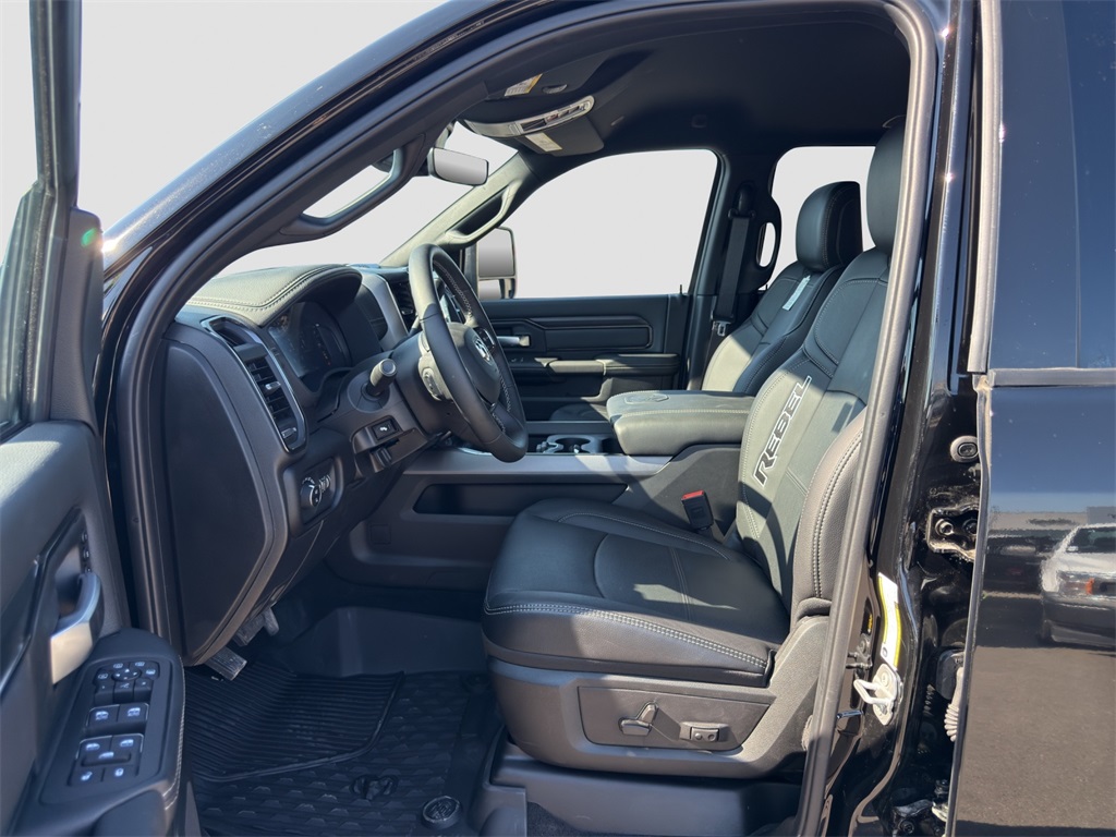 2025 Ram 2500 Power Wagon photo 9