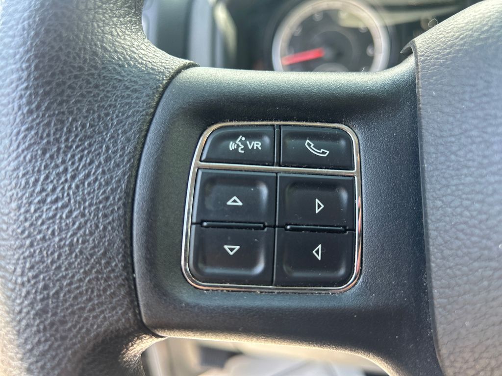 2016 Ram 1500 Express photo 22