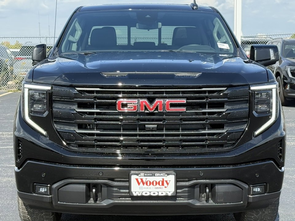 2026 GMC SIERRA - Image 2