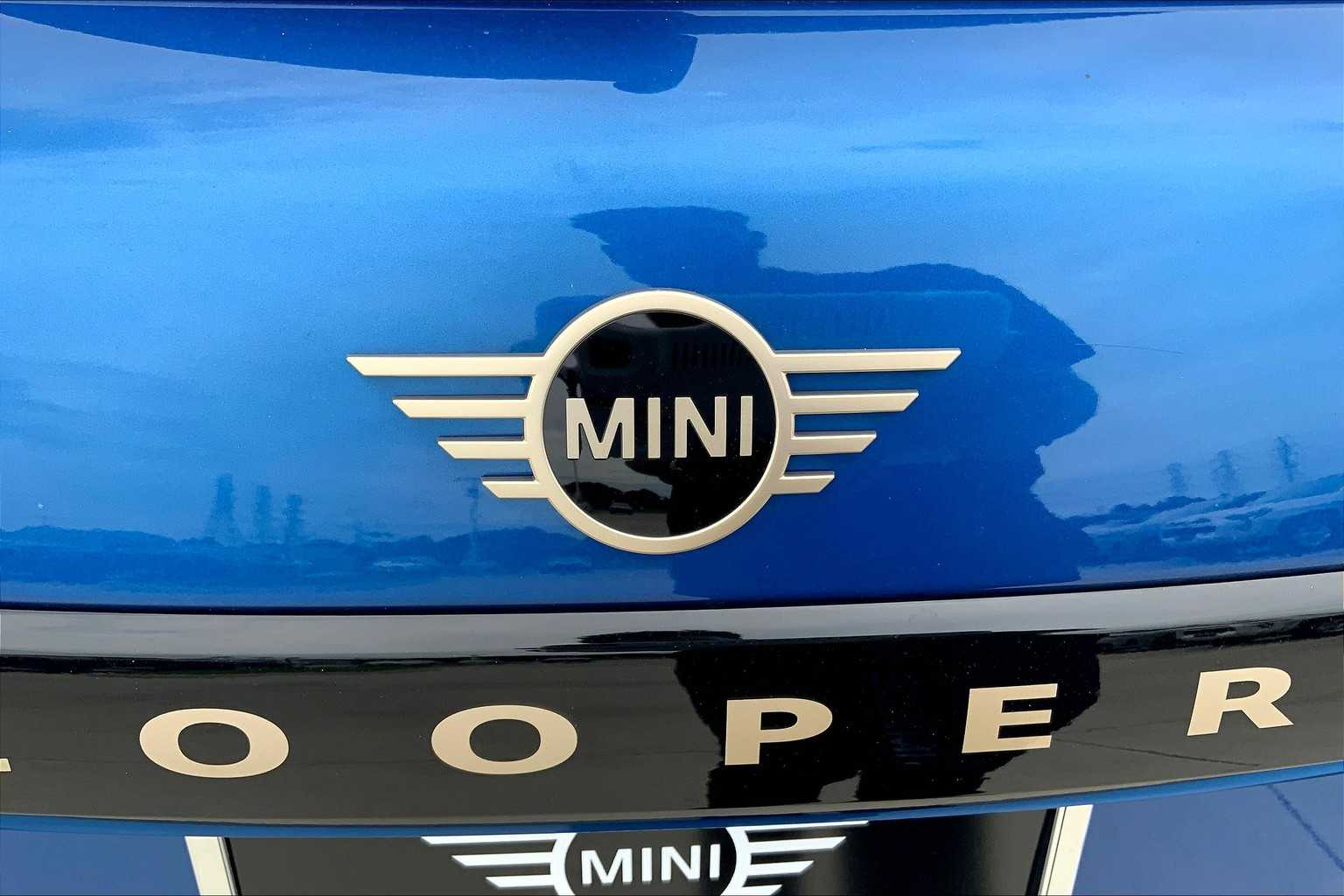 2025 Mini Cooper 4 Door Hardtop photo 29