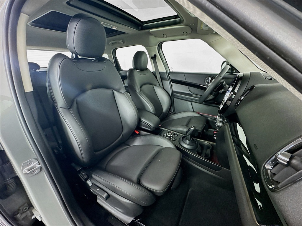 2023 Mini Cooper S ALL4 photo 28
