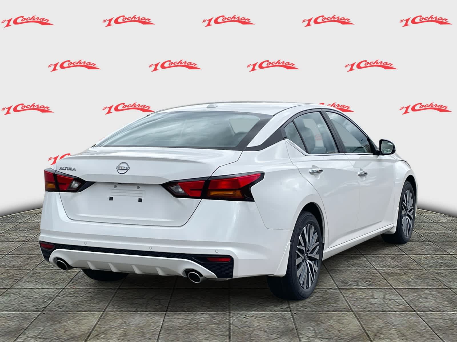 2025 Nissan Altima SV photo 3