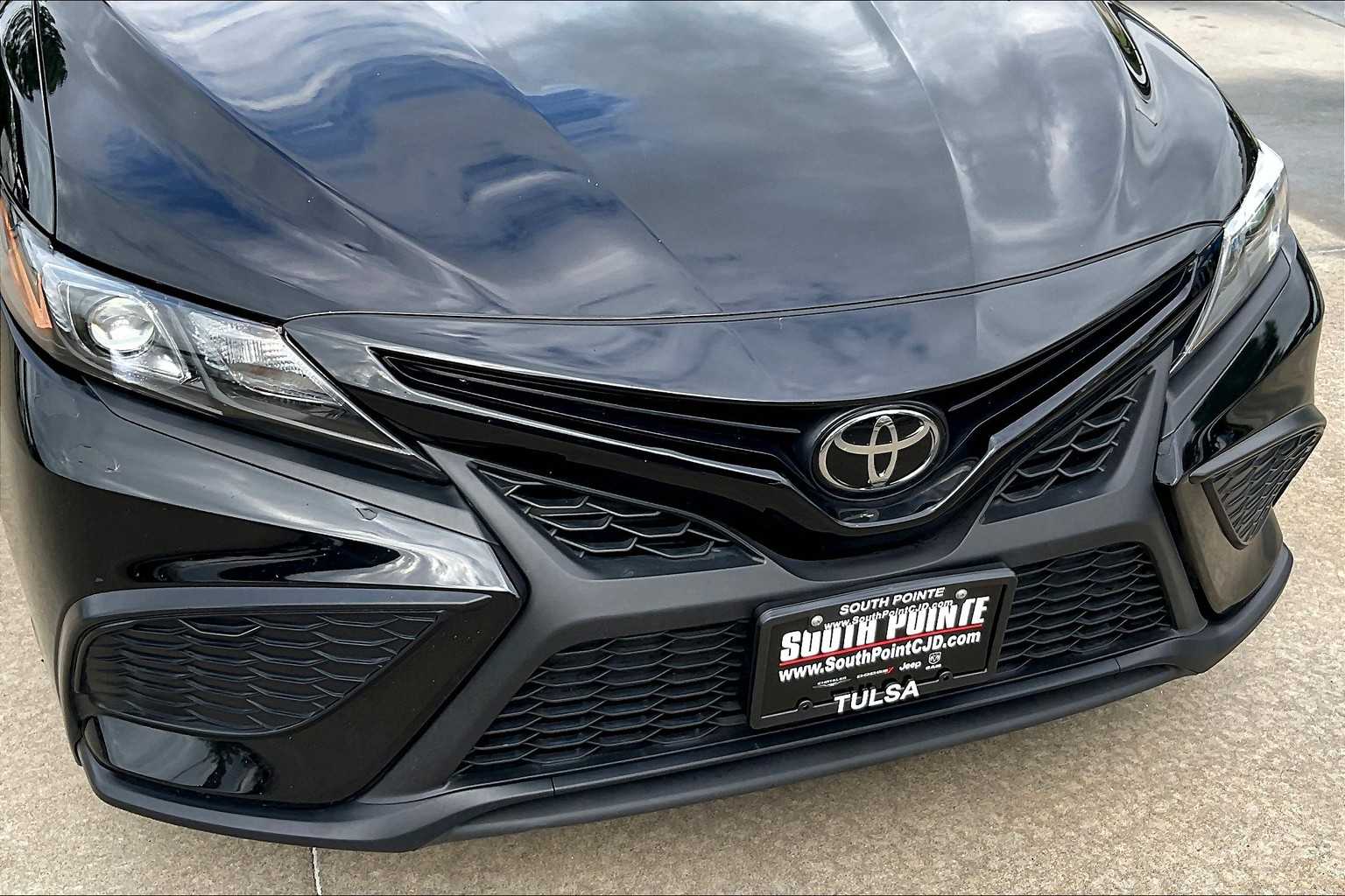 2024 Toyota Camry SE photo 26