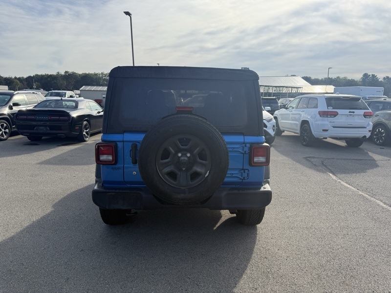 2022 Jeep Wrangler Sport photo 7