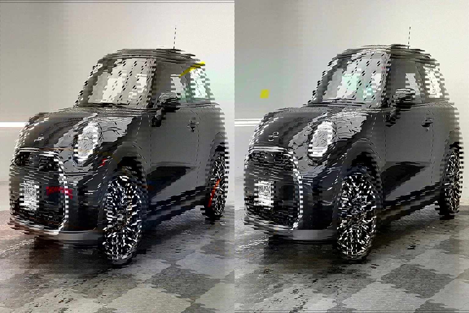 2025 Mini Cooper S Iconic photo 4