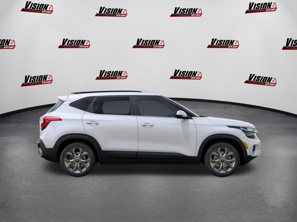 2024 Kia Seltos S photo 32