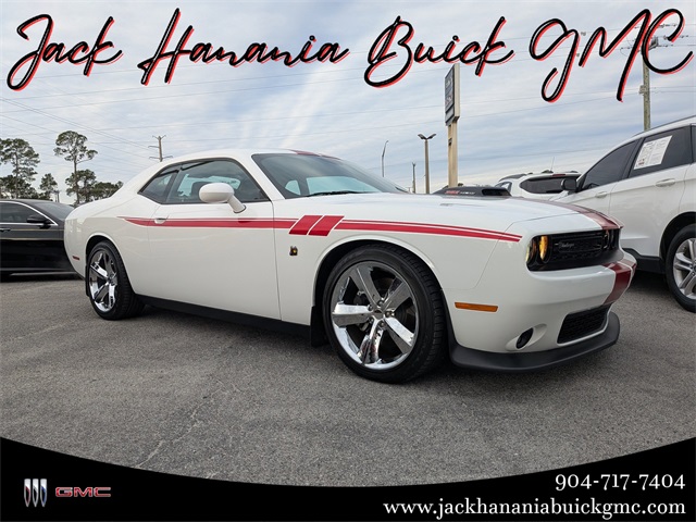 2020 Dodge Challenger R/T's photo