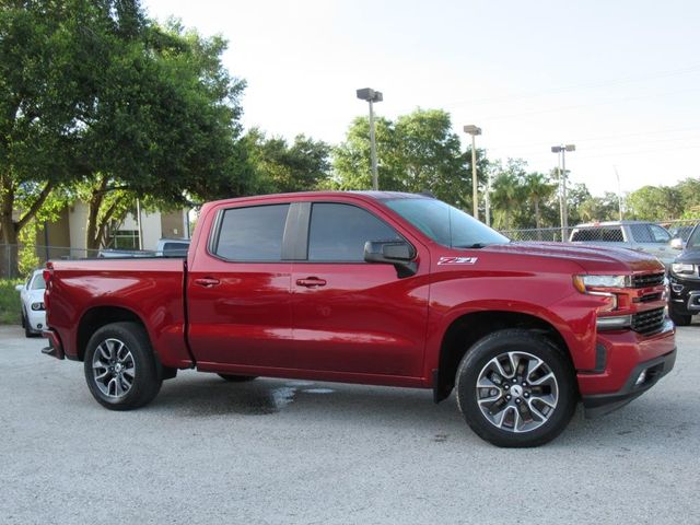 2021 Chevrolet Silverado 1500 RST photo 2