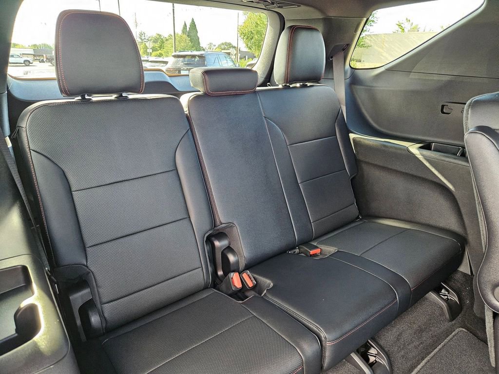 2026 Chevrolet Traverse Z71 photo 31