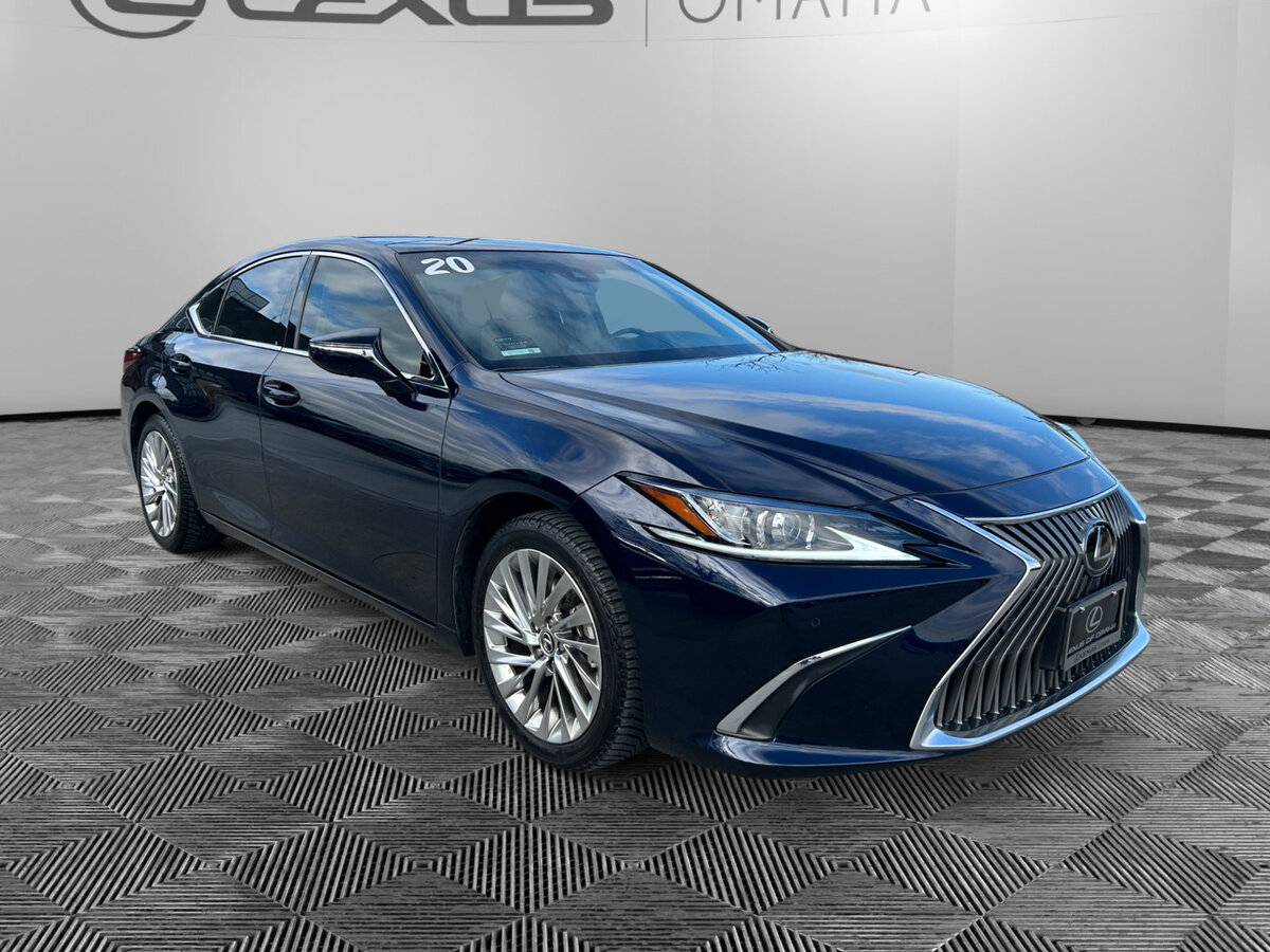 2020 Lexus ES 350 Luxury's photo