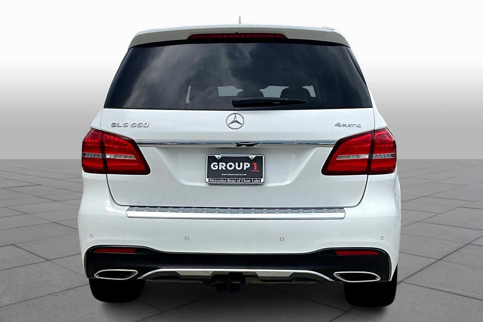 2018 Mercedes Benz GLS 550 4MATIC photo 4