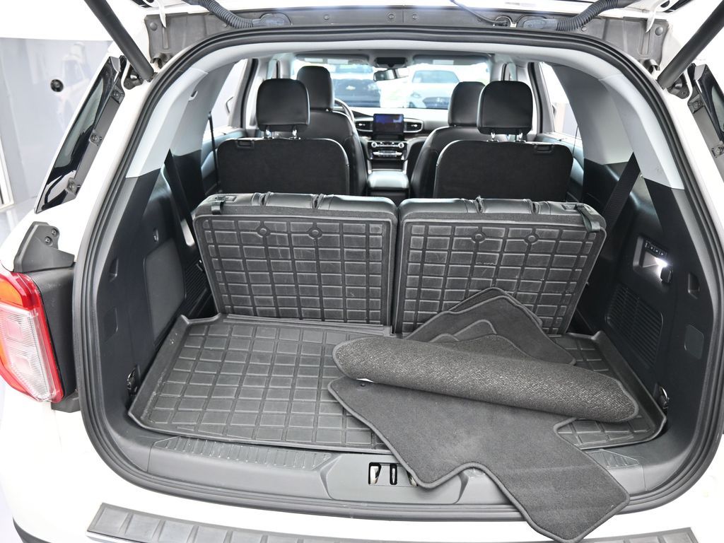 2022 Ford Explorer Limited photo 37