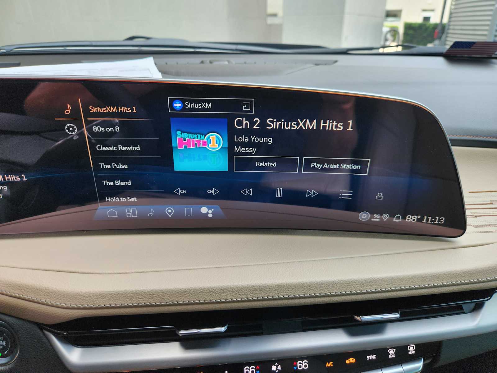 2025 Cadillac XT4 Premium Luxury photo 11