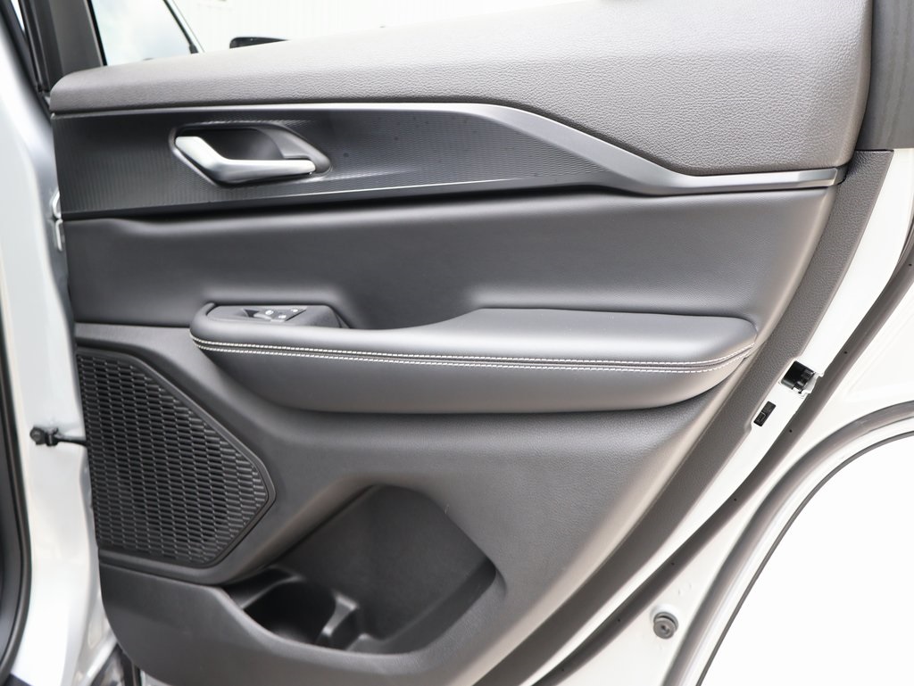 2023 Jeep Grand Cherokee Laredo X photo 11