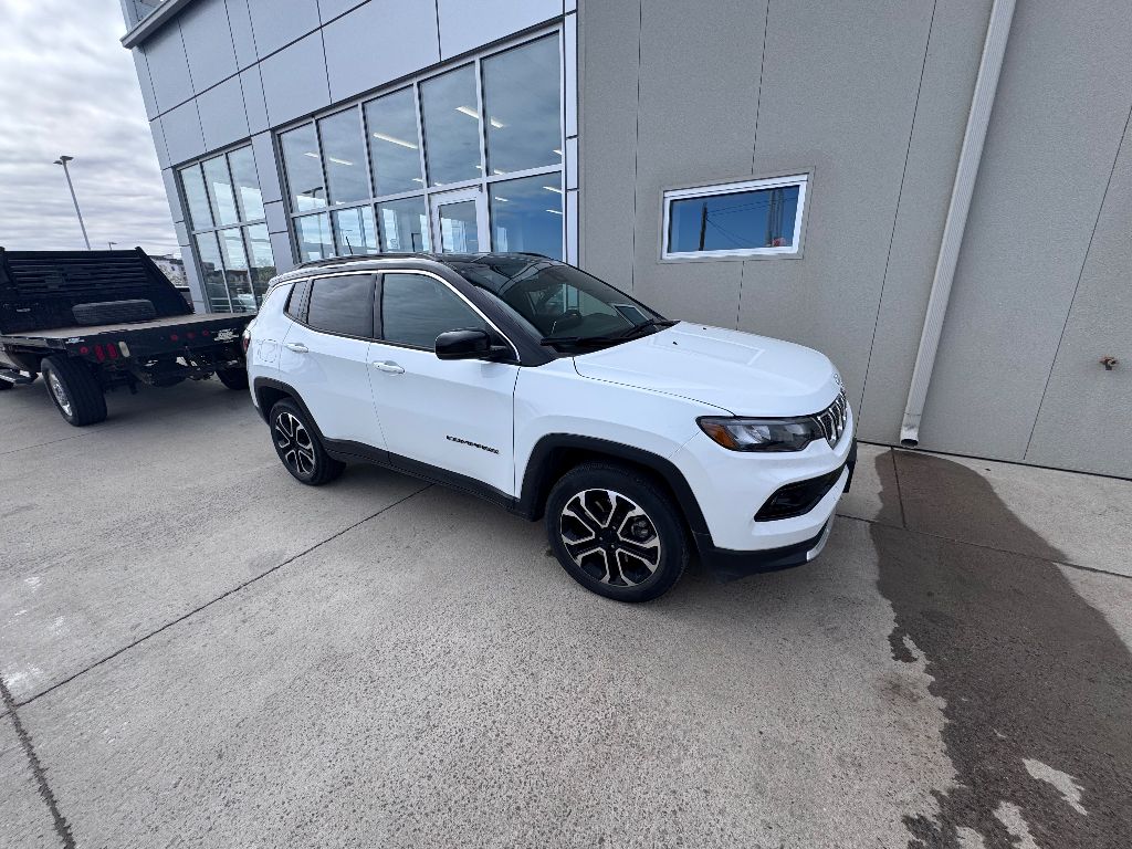 2024 Jeep Compass Limited photo 3