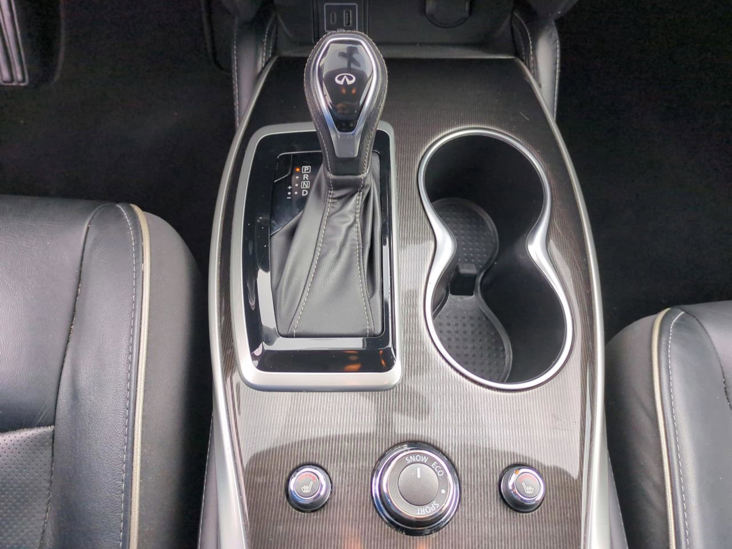 2020 Infiniti QX60 Luxe photo 28