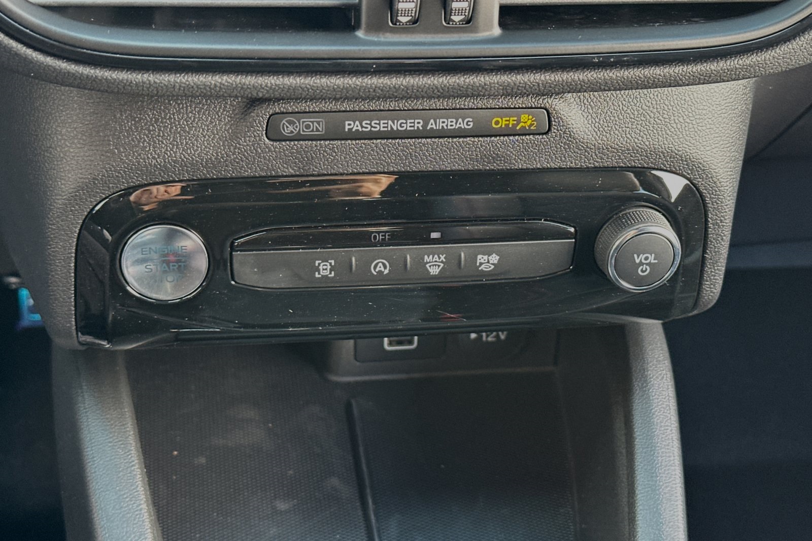 2024 Ford Escape ST-Line photo 15