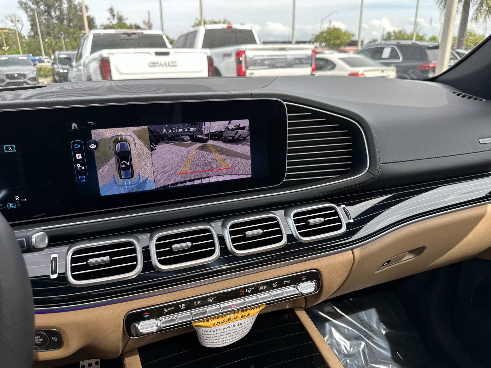 2026 Mercedes Benz GLS 450 4MATIC photo 22