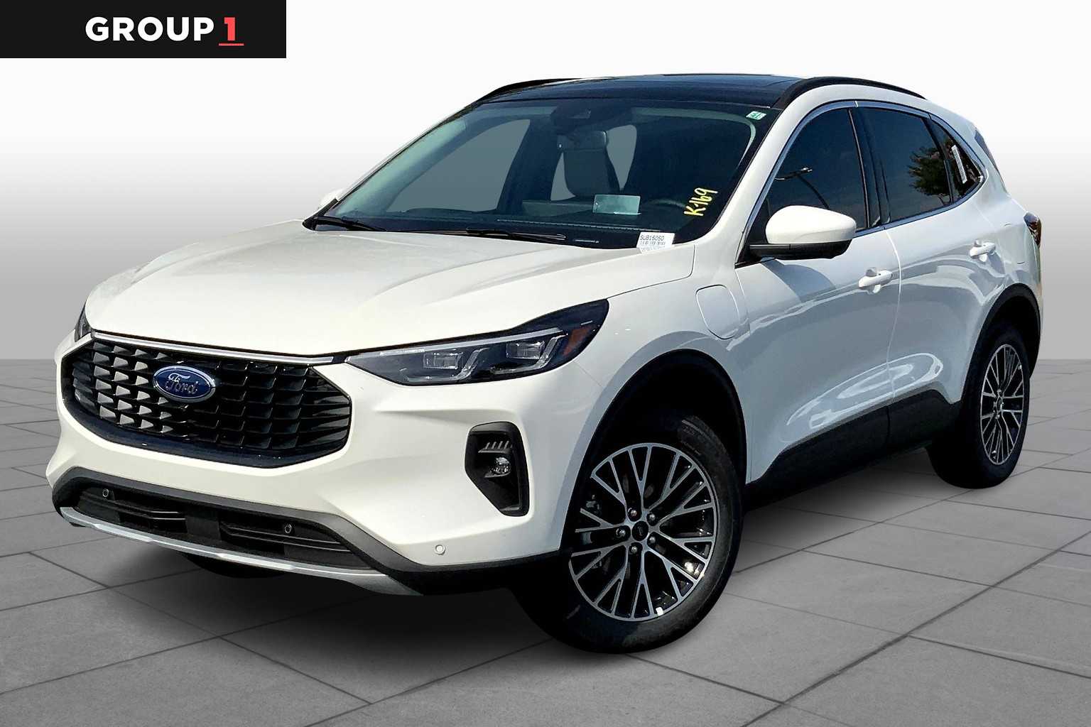 2025 Ford Escape SEL Plug-In Hybrid photo 3