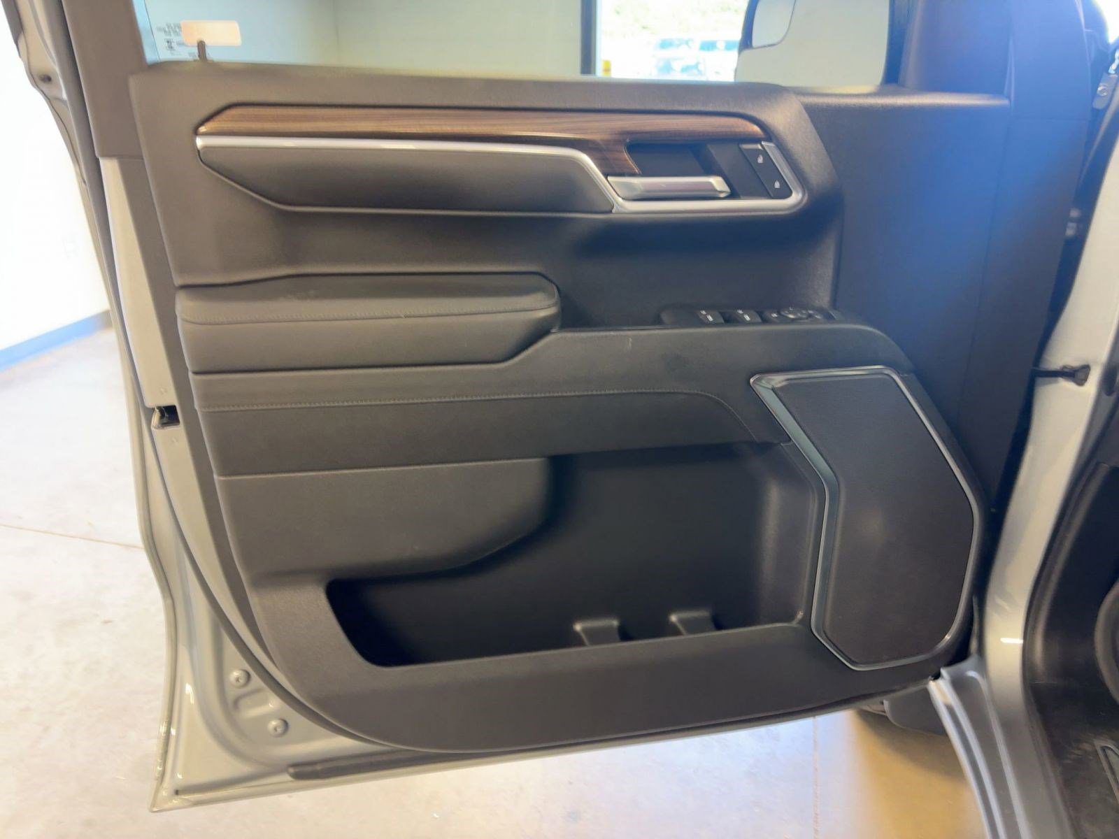 2023 Chevrolet Silverado 1500 LT photo 20