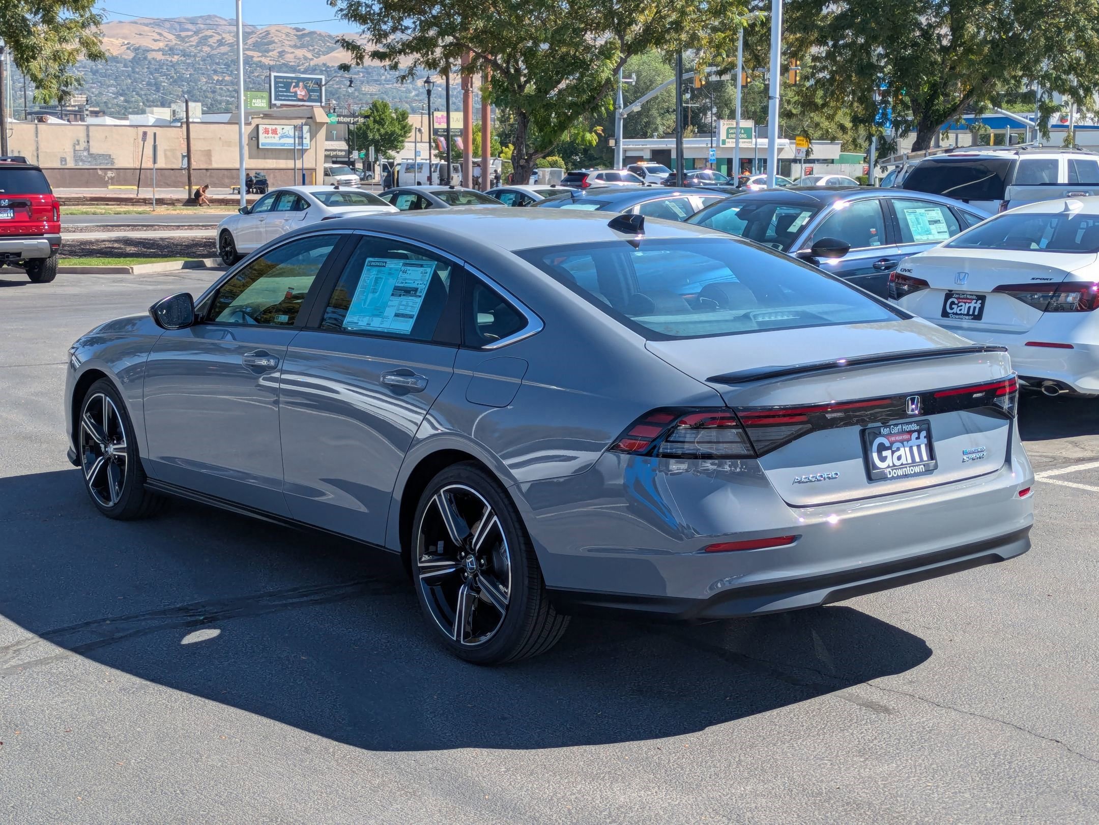 2025 Honda Accord Hybrid Sport photo 5