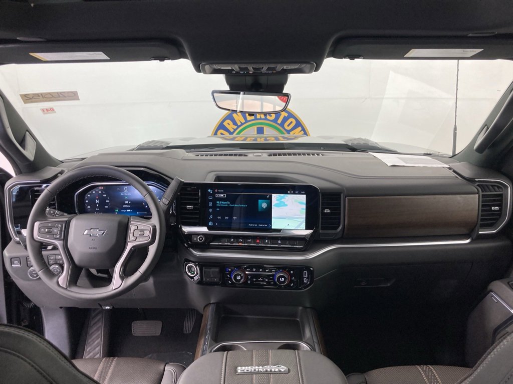2026 Chevrolet Silverado 3500HD High Country photo 7