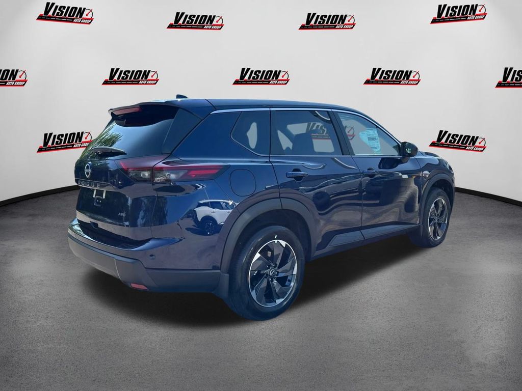 2026 Nissan Rogue SV photo 5