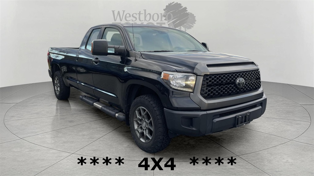 2018 Toyota Tundra SR's photo