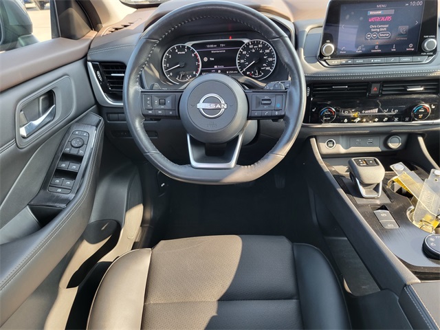 2022 Nissan Rogue SV photo 23