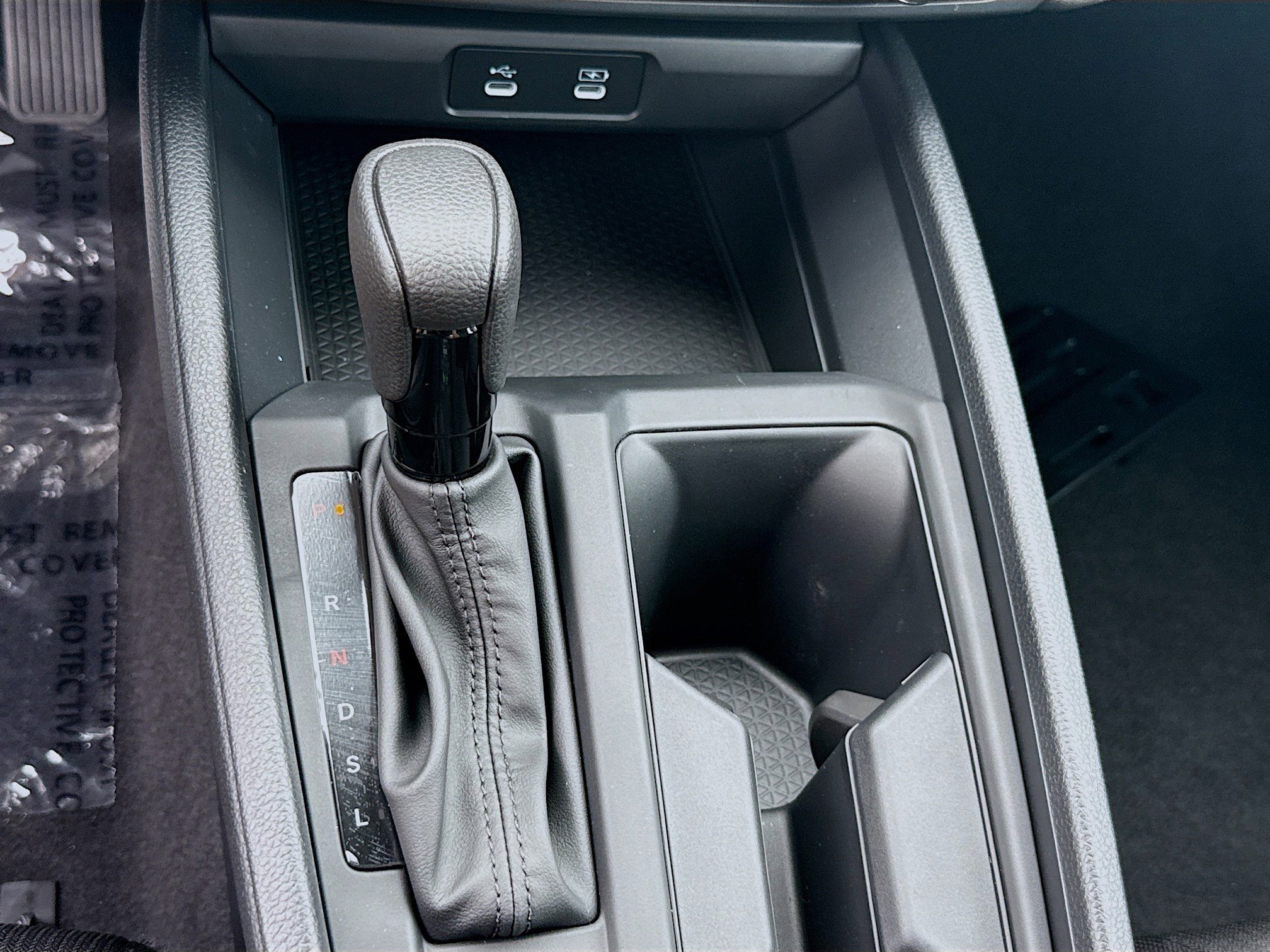 2025 Honda Accord LX photo 13