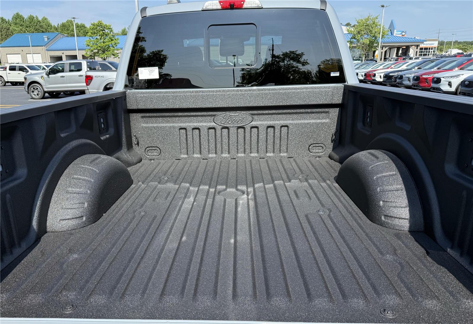 2025 Ford F-250 Lariat photo 24
