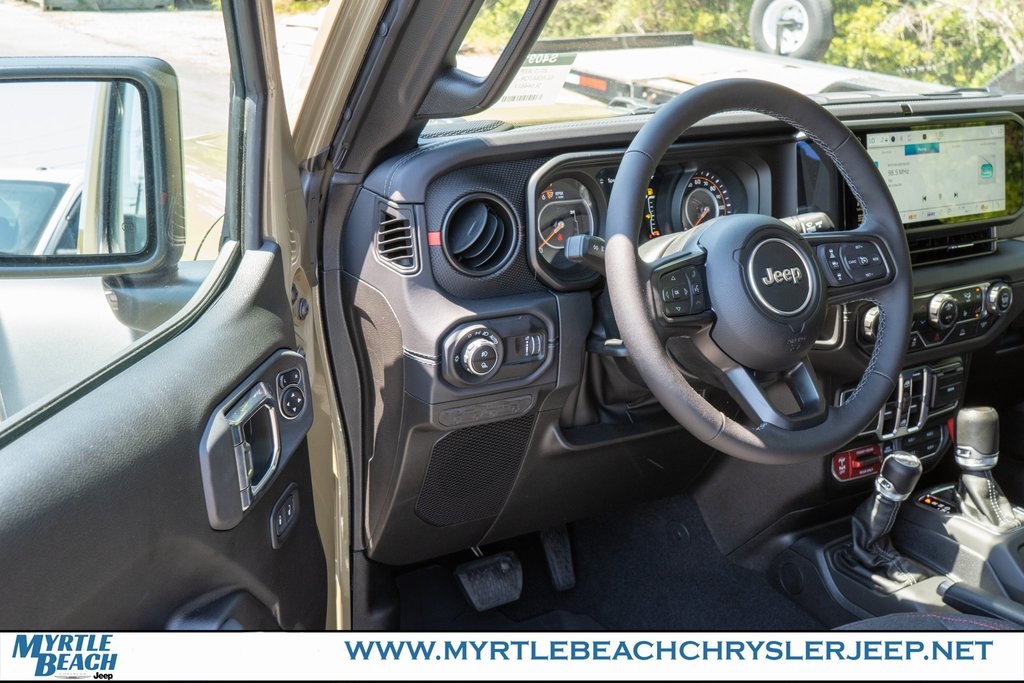 2025 Jeep Gladiator Rubicon photo 15