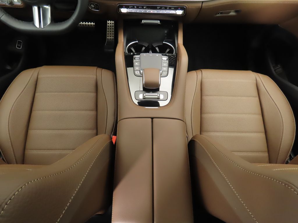 2026 Mercedes Benz GLS 580 4MATIC photo 17