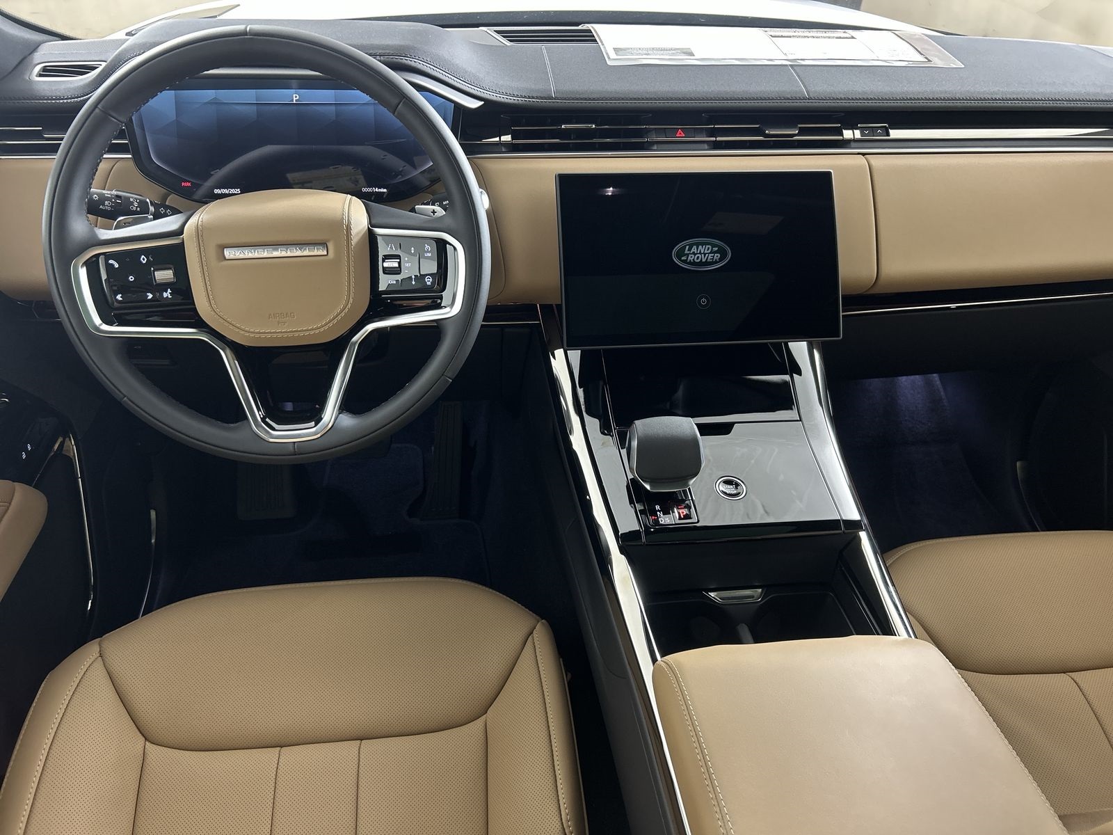 2025 Land Rover Range Rover Sport SE photo 10