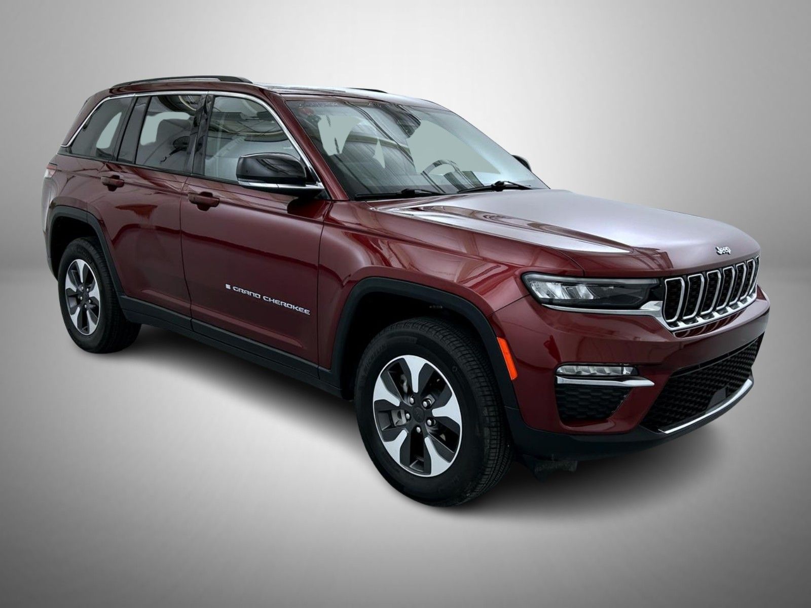 2023 Jeep Cherokee 4xe Sport photo 3