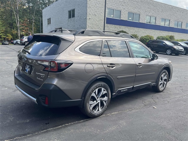 2021 Subaru Outback Limited XT photo 3
