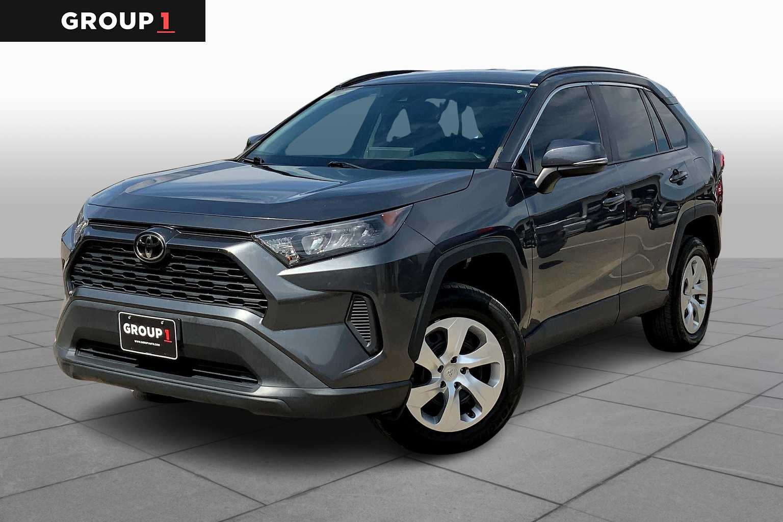 2020 Toyota RAV4 LE