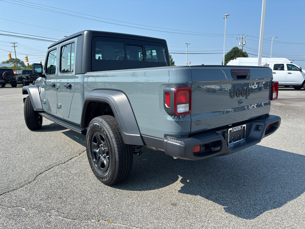 2025 Jeep Gladiator Sport photo 4